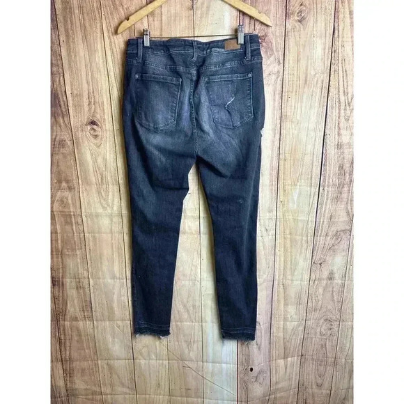 Judy Blue Distressed Washed Out Black Skinny Jeans Women's Size 15/32 NEW - Picture 8 of 12